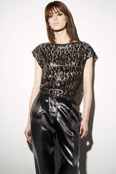 BLACK CAMISOLE IN LEOPARD SHINY COATED LACE 
