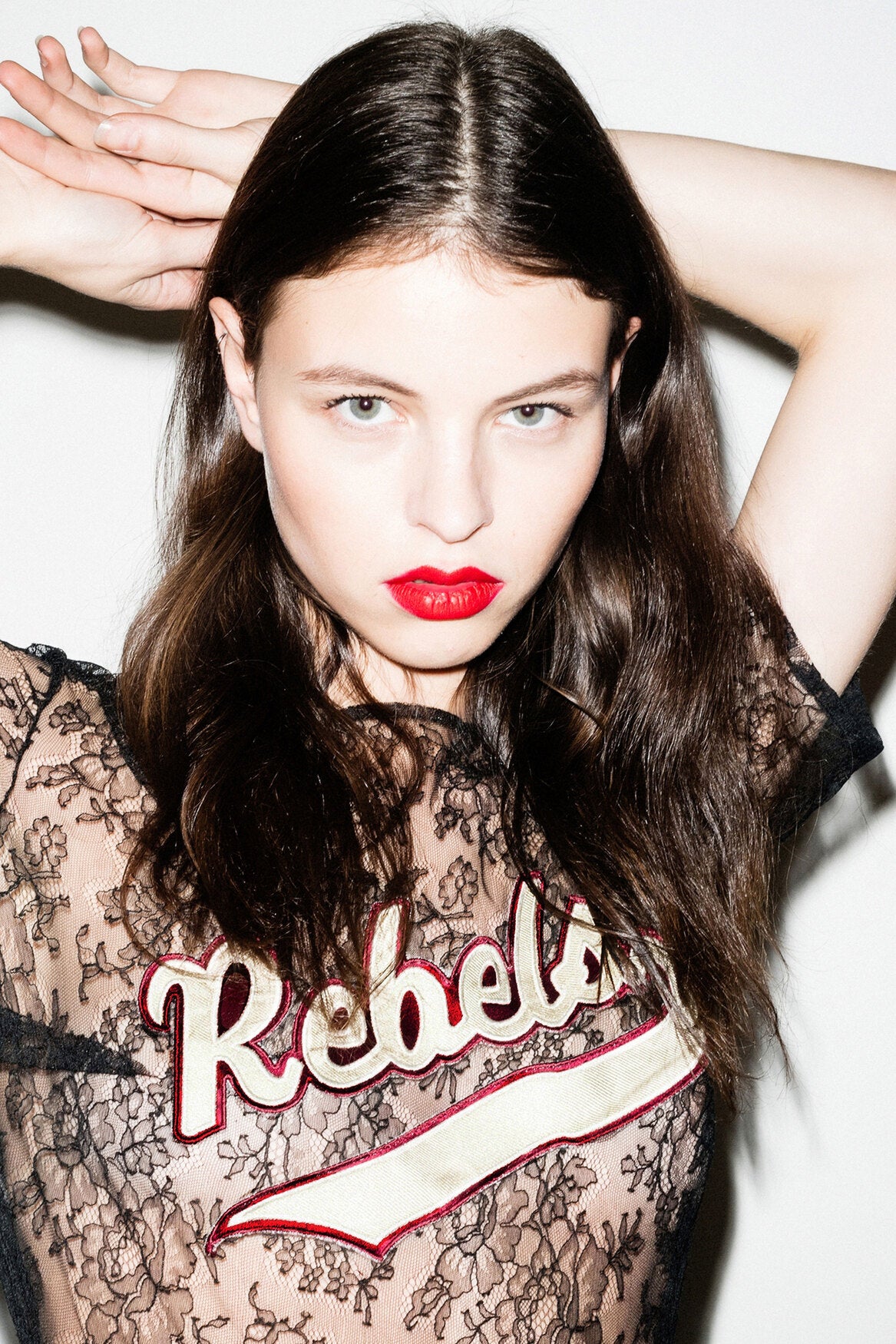 REBELS EMBROIDERY LACE SHORT SLEEVE TOP